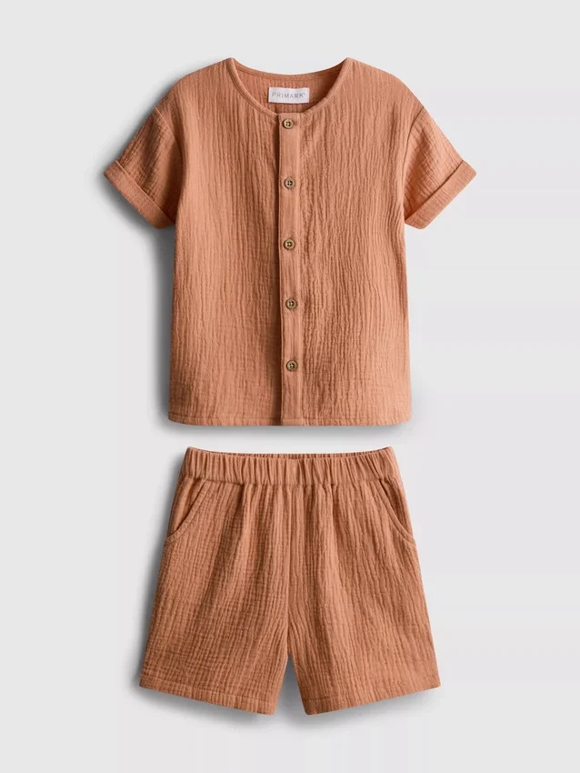 0-24 meses | Conjunto de camisa e calções em tecido de gaze