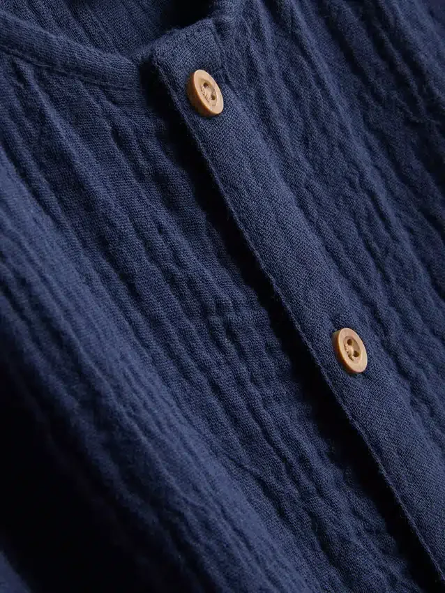 0-24 meses | Conjunto de camisa e calções em tecido de gaze