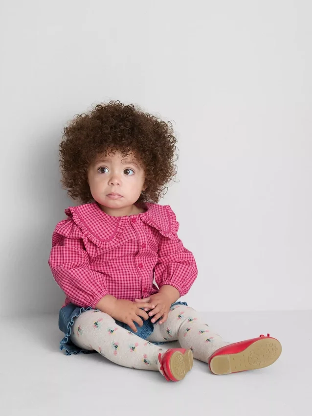 0-36 meses | Conjunto de blusa com gola e calções com folhos