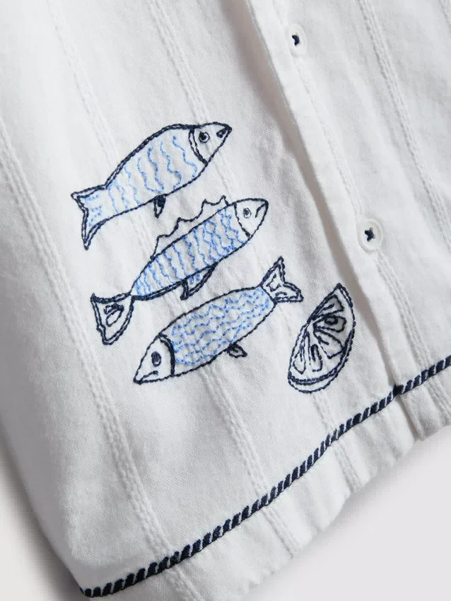 1,5-7 anos | Camisa com bordado de peixe