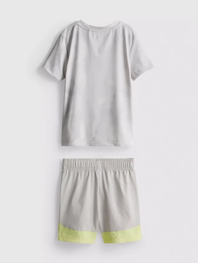 1,5-7 anos | Conjunto de camisas e calções desportivos