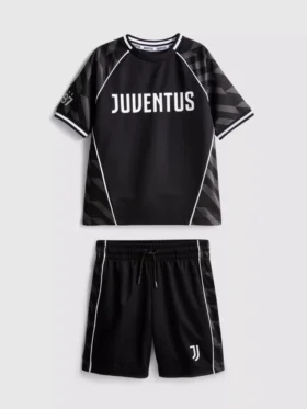 1,5-7 anos | Conjunto desportivo da Juventus F.C.