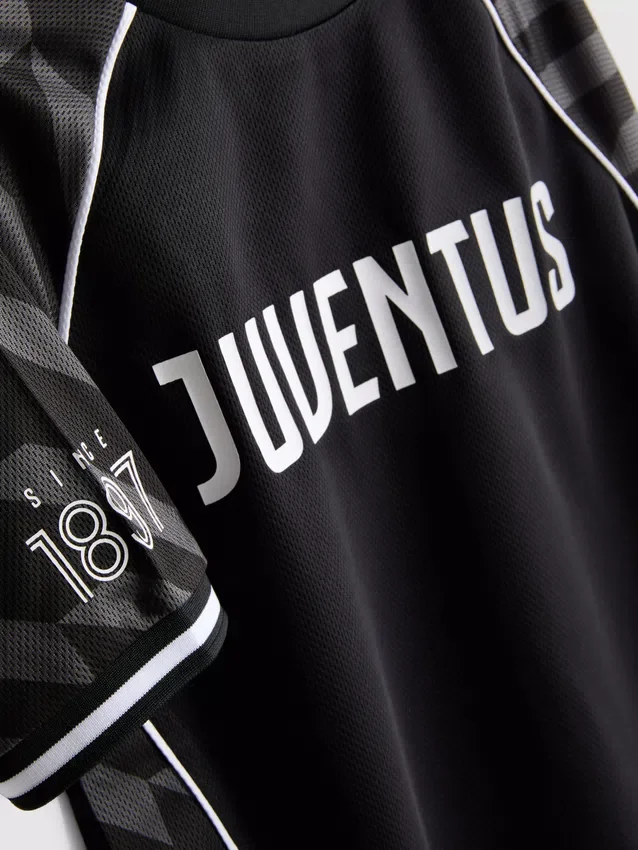 1,5-7 anos | Conjunto desportivo da Juventus F.C.
