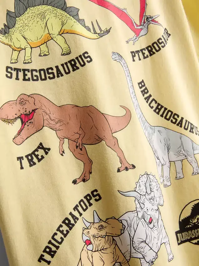 1,5-8 anos | Camisa com dinossauros do Mundo Jurássico