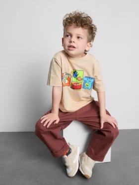 1,5-8 anos | Camisa com personagens da Disney·Pixar