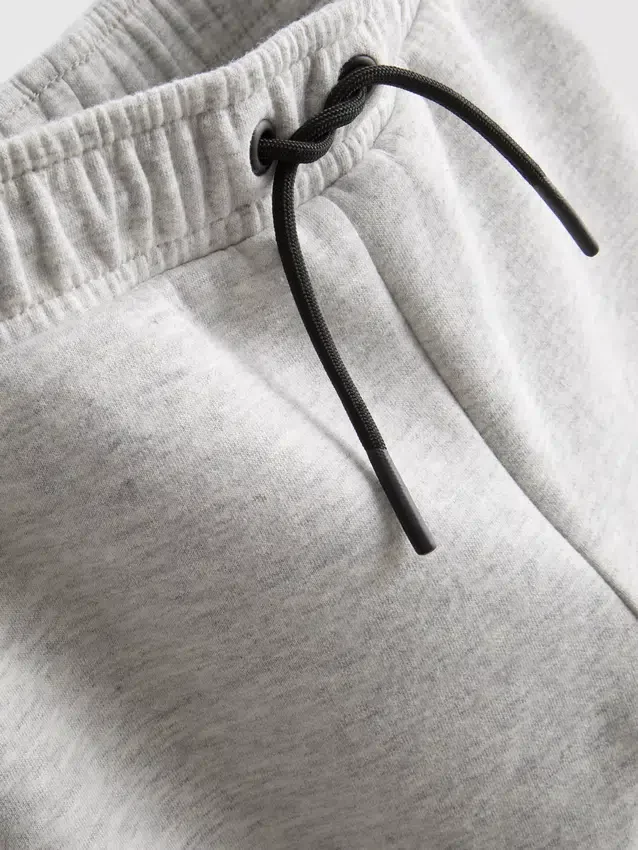 1,5-8 anos | Conjunto de camisola com capuz e calças de fato de treino