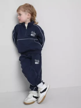 1,5-8 anos | Conjunto de camisola com gola em funil e calças de fato de treino