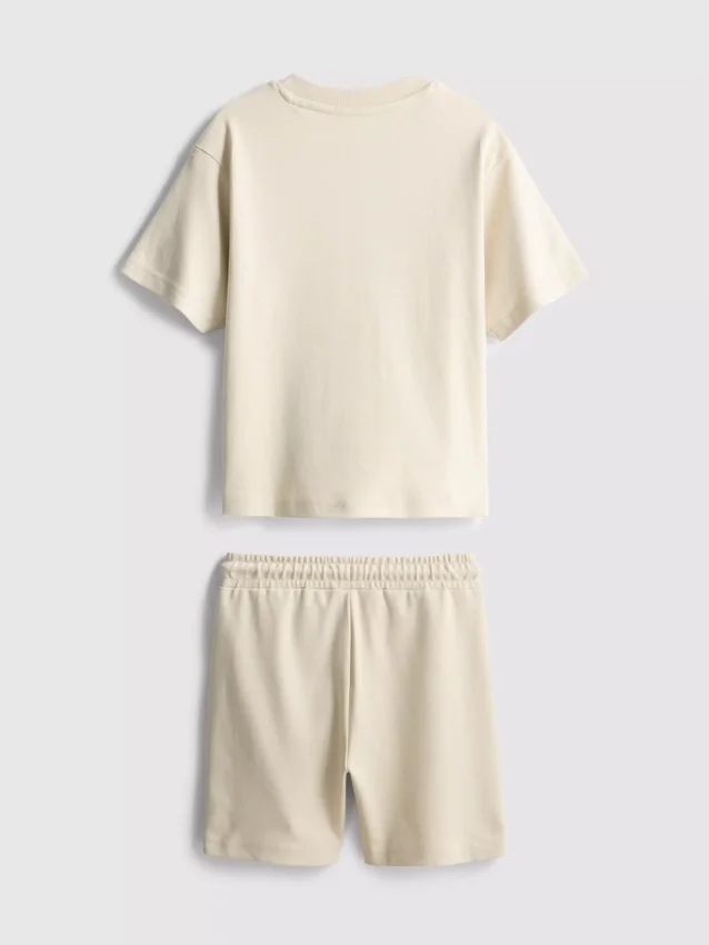 1,5-8 anos | Conjunto de t-shirt e calções