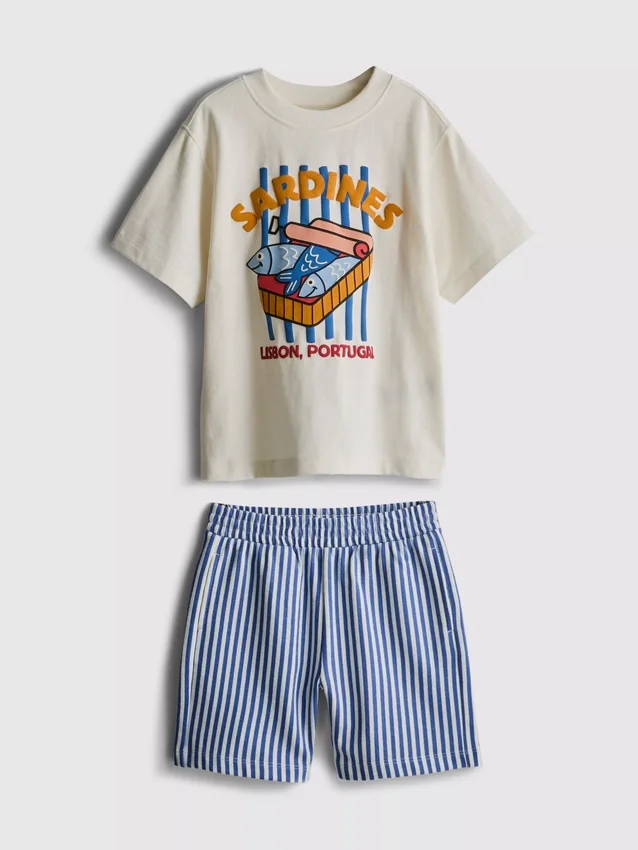 1,5-8 anos | Conjunto de t-shirt e calções com motivo de sardinhas