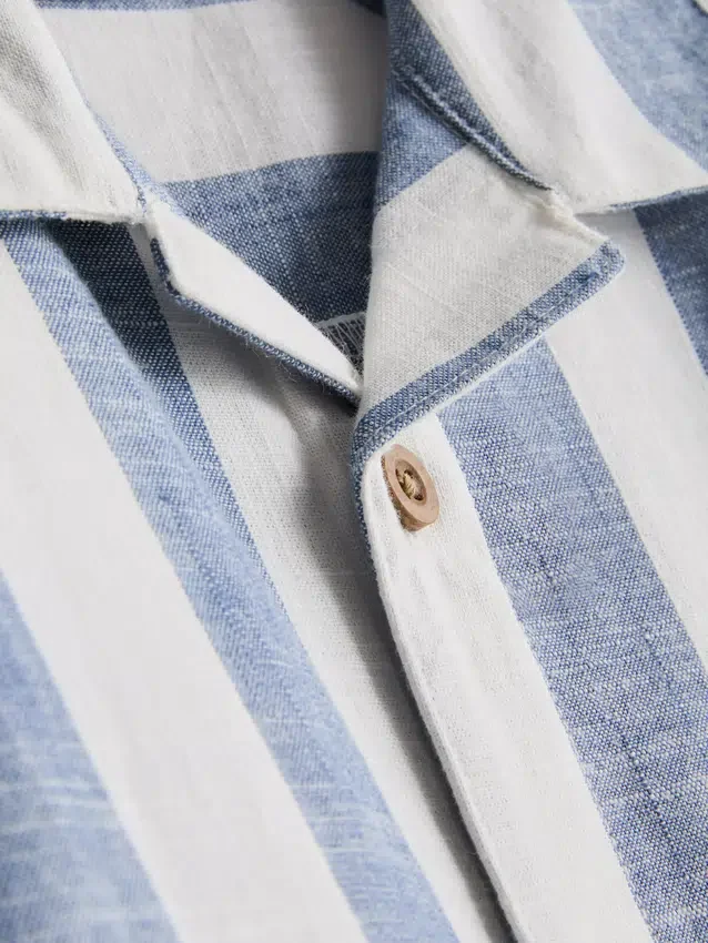 1,5-9 anos | camisa às riscas