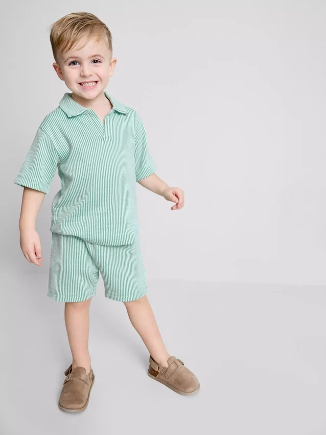 1,5-9 anos | Conjunto de camisa às riscas e calções