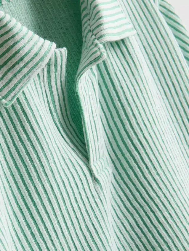 1,5-9 anos | Conjunto de camisa às riscas e calções