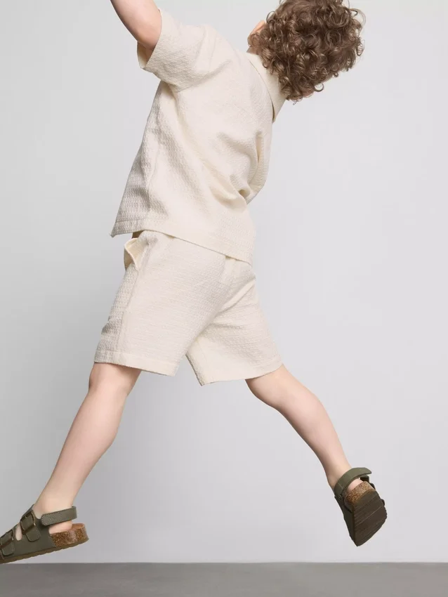 1,5-9 anos | Conjunto de camisas e calções bordados