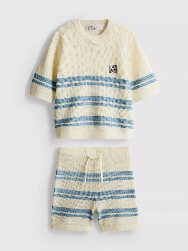 1,5-9 anos | Conjunto de camisola de malha e calções