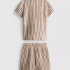 1,5-9 anos | Conjunto de camisola e calções de malha às riscas