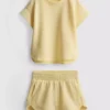 1,5-9 anos | Conjunto de t-shirt e calções desportivos