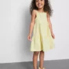 1,5-9 anos | vestido com alças e camadas