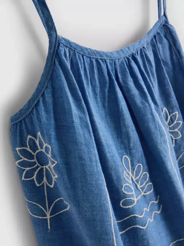1,5-9 anos | vestido tipo camisola bordado em chambray