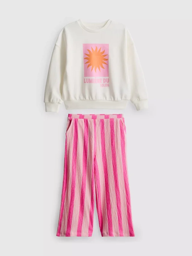 1-9 anos | Conjunto de camisola e calças com textura enrugada