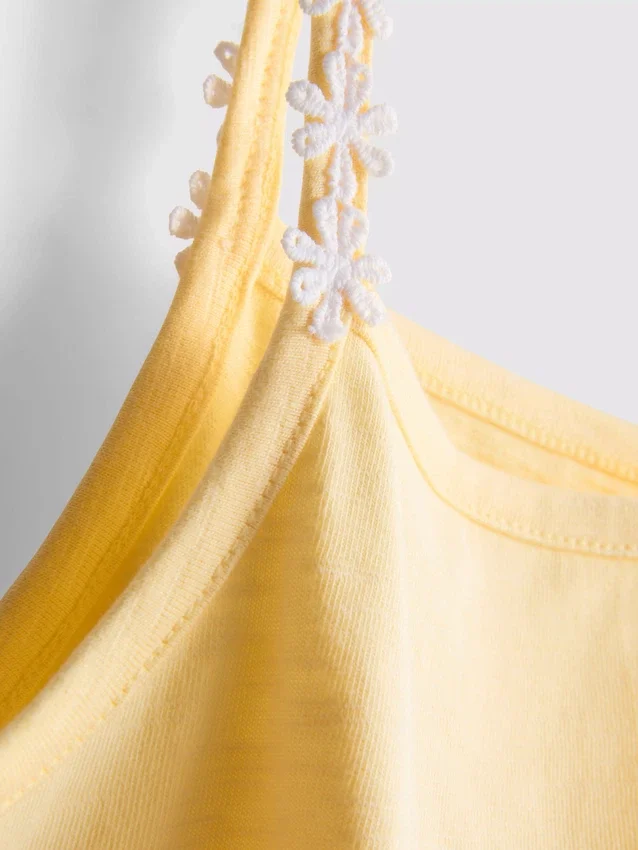 1-9 anos | Conjunto de top com peplum e calções