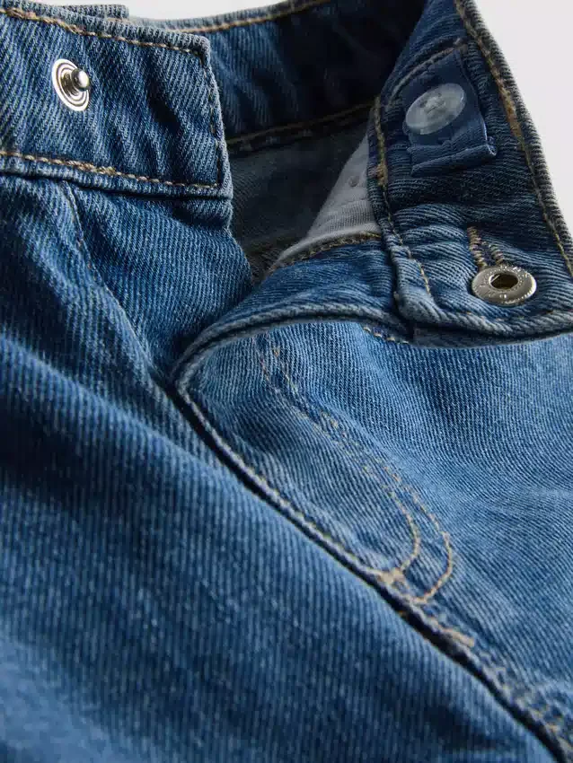 1-9 anos | Jeans com bainha com folhos