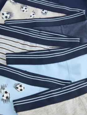 2-15 anos | Conjunto de 7 calções com motivos de futebol