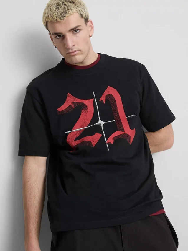 21 t-shirt de manga curta «Savage»