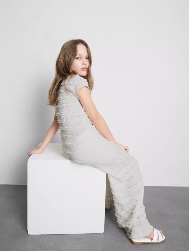 7-15 anos | calças largas com textura