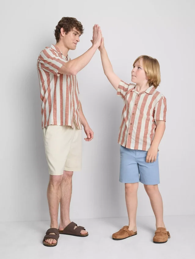 7-15 anos | camisa às riscas