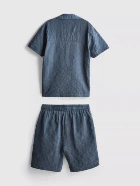7-15 anos | Conjunto de camisa de manga curta com botões e calções em tecido texturado