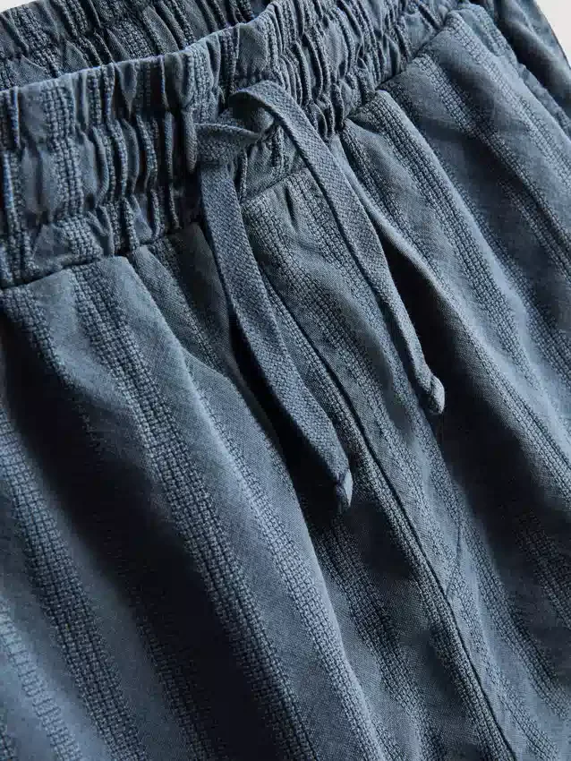 7-15 anos | Conjunto de camisa de manga curta com botões e calções em tecido texturado
