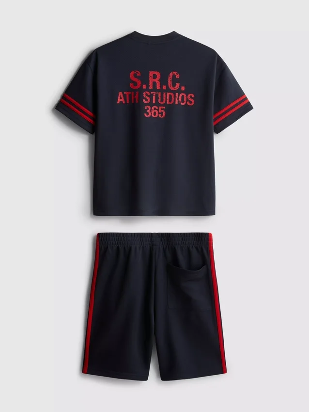 7-15 anos | Conjunto de camisas e calções em malha desportiva