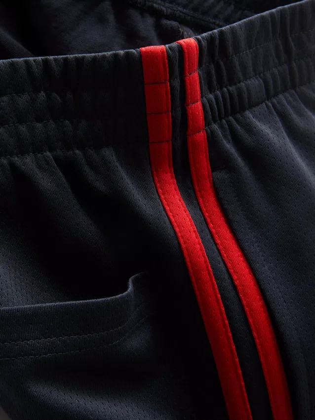 7-15 anos | Conjunto de camisas e calções em malha desportiva