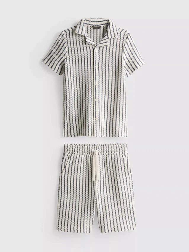 7-15 anos | Conjunto de camisola de malha às riscas e calções