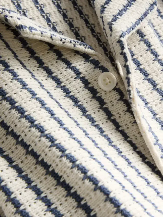 7-15 anos | Conjunto de camisola de malha às riscas e calções