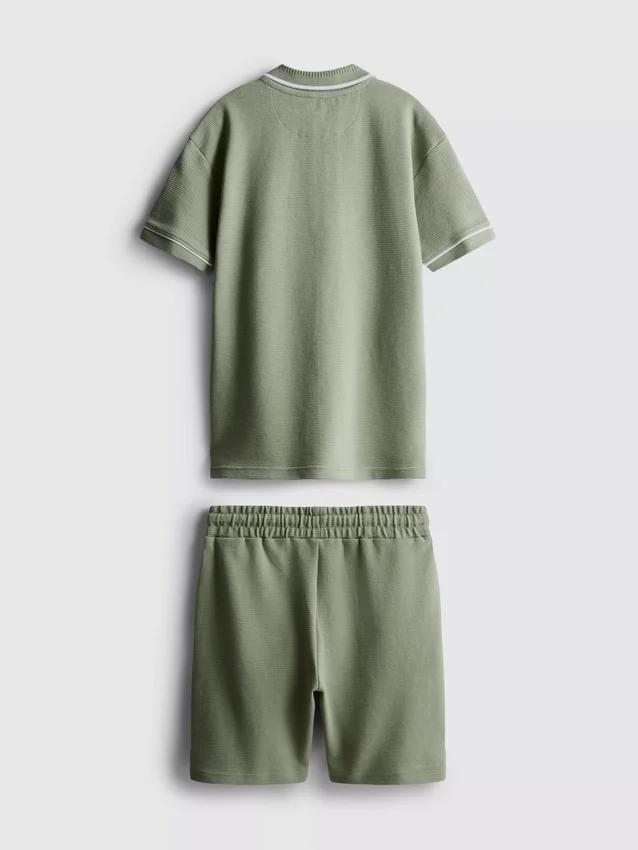 7-15 anos | Conjunto de polo texturado e calções
