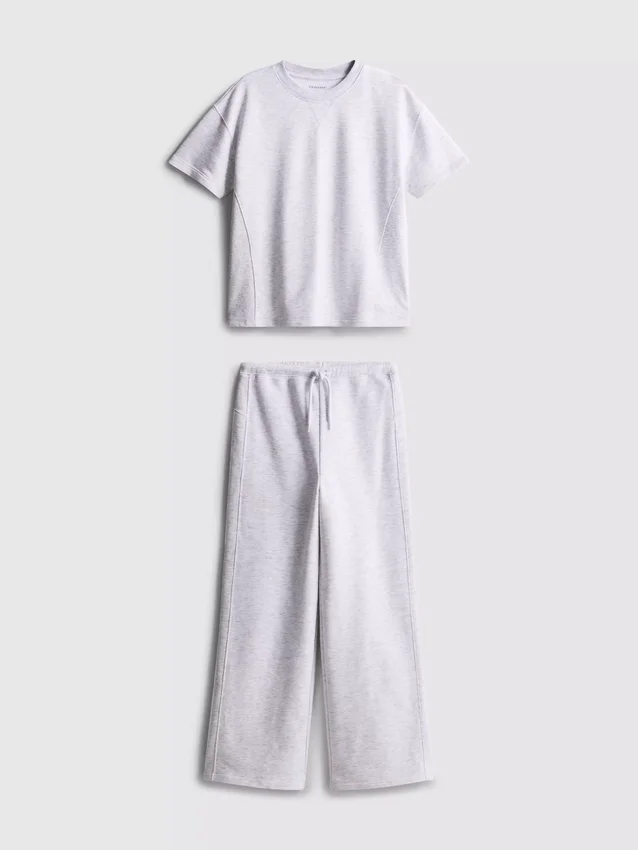 7-15 anos | Conjunto de t-shirt e calças de fato de treino