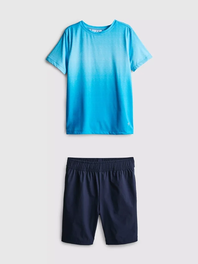 7-15 anos | Conjunto de t-shirt e calções desportivos