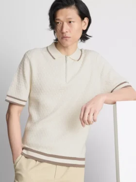 A camisa polo com fecho texturizada da The Edit