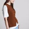 A camisola sem mangas de malha com botões da coleção «The Edit»