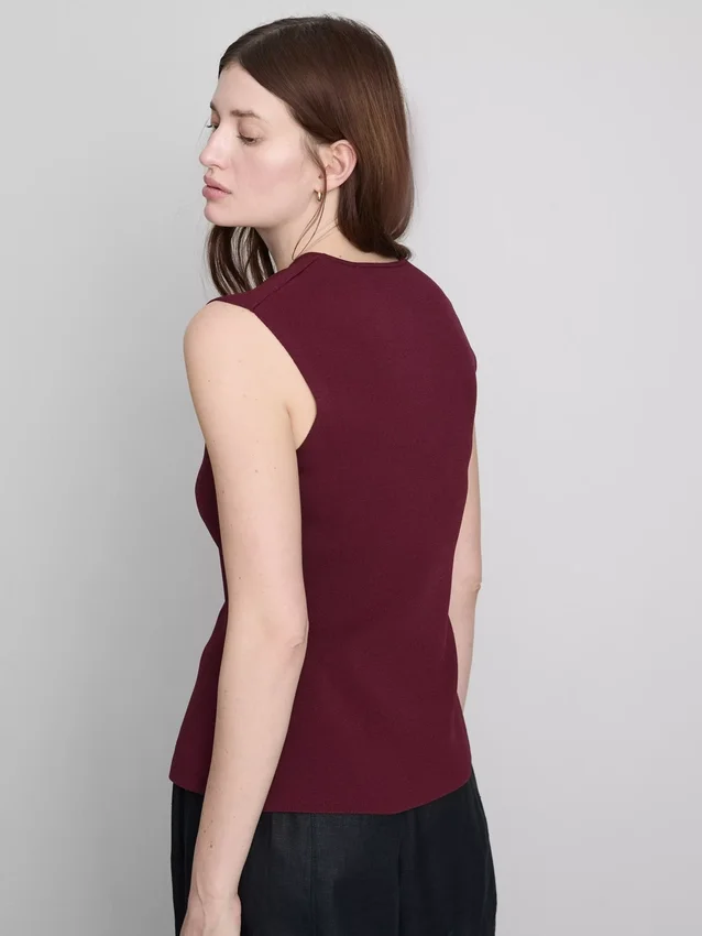 A camisola sem mangas de malha com botões da coleção «The Edit»