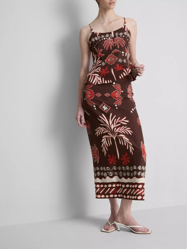A saia midi estampada em mistura de linho da The Edit