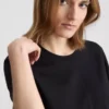 A t-shirt de corte justo da The Edit