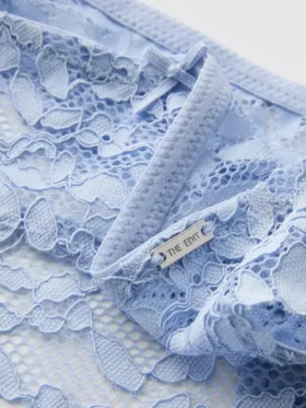 A tanga de renda floral da The Edit