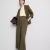 Blazer texturado com lapelas recortadas