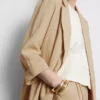 Blazer texturado com lapelas recortadas
