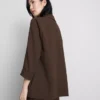 Blazer texturado com lapelas recortadas