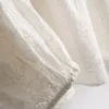 Blusa bordada com mangas balão