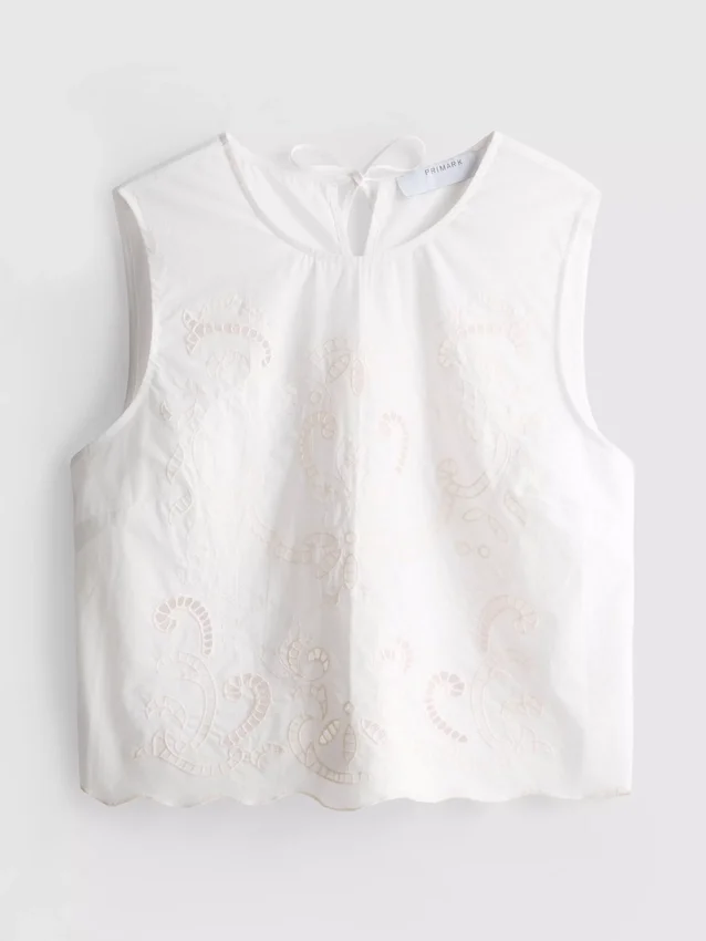 Blusa de calções de manga curta bordada em algodão