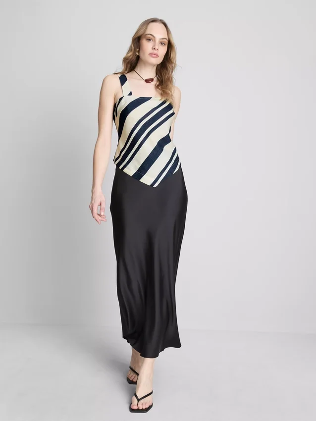 Blusa às riscas com bainha pontiaguda